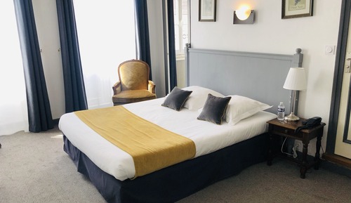 Dreibettzimmer