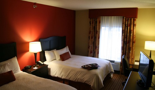 Zimmer, 2 Queen-Betten, barrierefrei, Nichtraucher