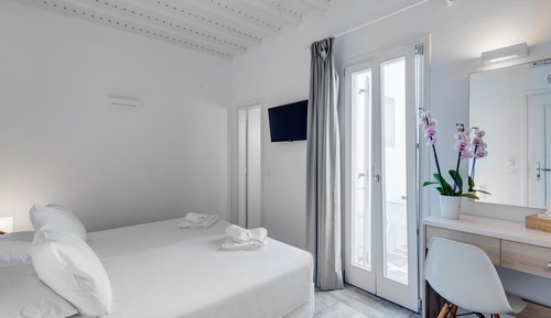 Classic-Doppel- oder -Zweibettzimmer