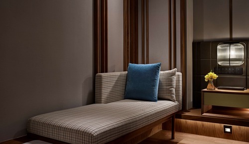 King Hilton, Executive-Suite, 1 King-Bett