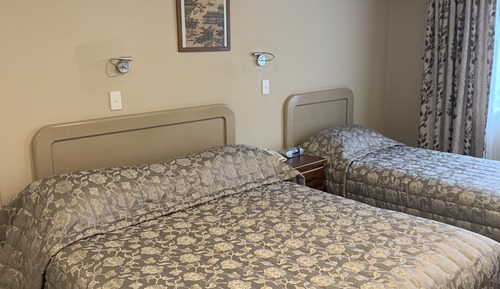 Premium-Zweibettzimmer (Studio)