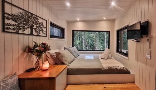 Deluxe-Ferienhütte, 1 King-Bett, Gartenblick