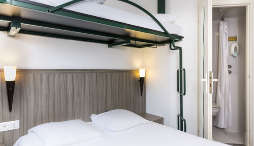 Standard-Dreibettzimmer