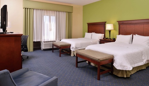 Zimmer, 2 Queen-Betten, barrierefrei, Nichtraucher