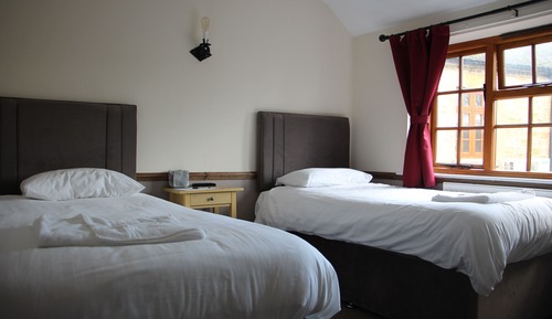 Standard-Zweibettzimmer