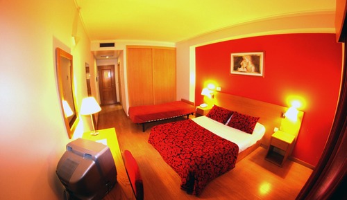Dreibettzimmer