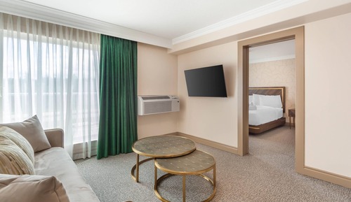 Suite, 1 King-Bett, Nichtraucher (Upgrade, Efficiency)