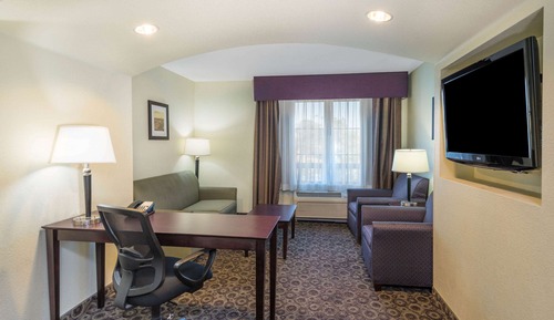 Deluxe-Suite, 1 King-Bett und Schlafsofa, Nichtraucher (Various Views)