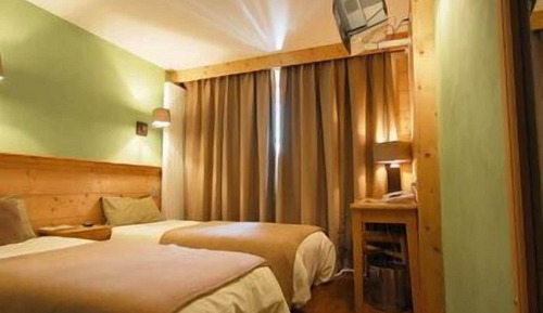 Familien-Vierbettzimmer