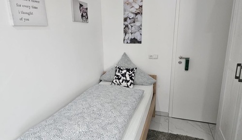 Dreibettzimmer, barrierefrei, mit Bad