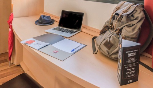 Dreibettzimmer, Mehrere Betten
