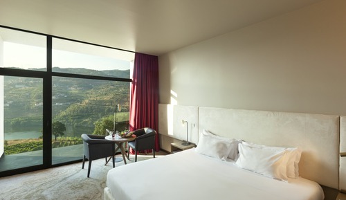 Doppelzimmer, Flussblick