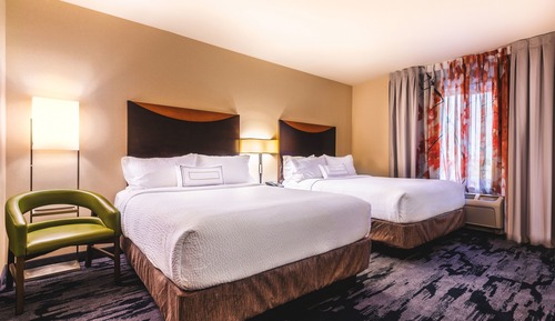 Zimmer, 2 Queen-Betten