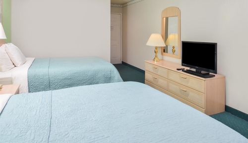 Zimmer, 2 Queen-Betten, Nichtraucher