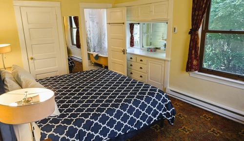 Deluxe-Zimmer, 1 King-Bett, eigenes Bad