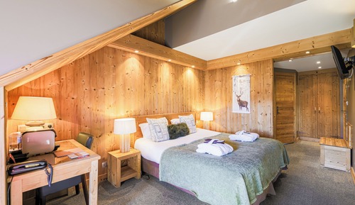 Superior-Doppel- oder -Zweibettzimmer (balneo)