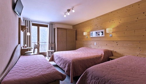 Superior-Vierbettzimmer