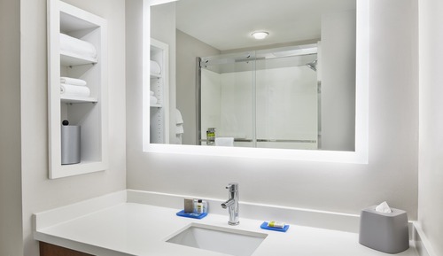 Standardzimmer, 1 King-Bett, barrierefrei (Hearing)