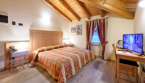 Superior-Doppelzimmer, eigenes Bad (Elevator)