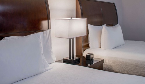 Zimmer, 2 Queen-Betten, barrierefrei