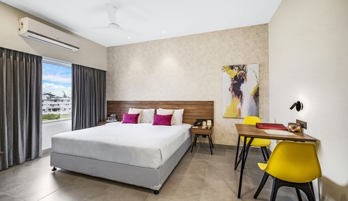 Deluxe-Zimmer, 1 Queen-Bett, Nichtraucher, Stadtblick