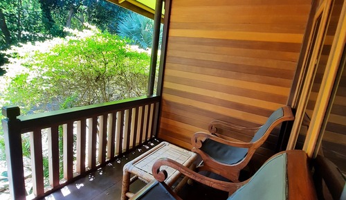 Zimmer (Woodhouse AC Room)