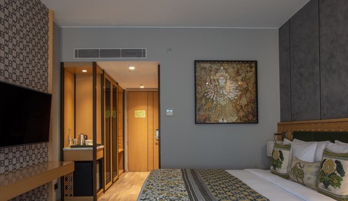 Zimmer, 1 King-Bett, Balkon