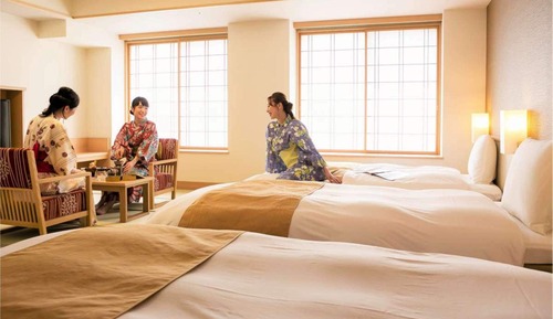 Deluxe-Dreibettzimmer