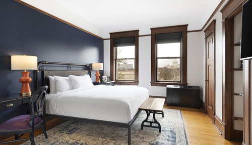 Deluxe-Zimmer, 1 King-Bett (Capitol View King Room)