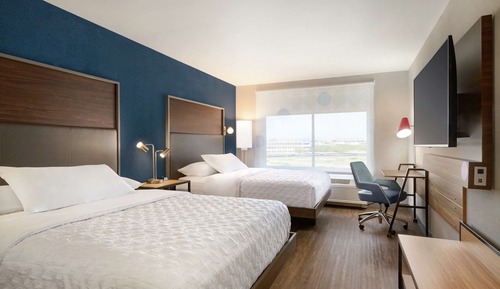 Zimmer, 2 Queen-Betten, barrierefrei (Hearing)