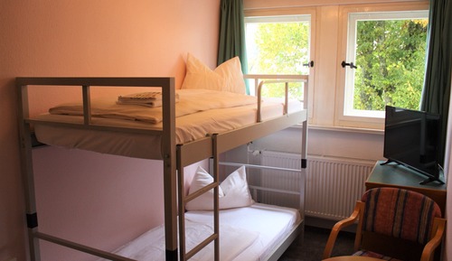 Familien-Suite, eigenes Bad