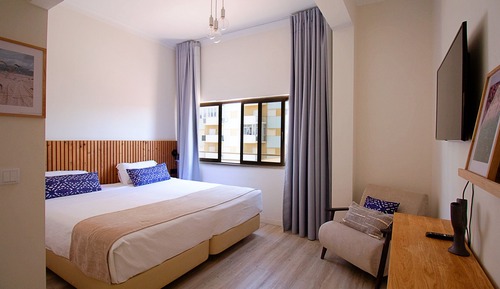 Standard-Doppel- oder -Zweibettzimmer