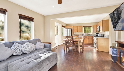 Ferienhaus, Mehrere Betten, Whirlpool, Bergblick (1826)