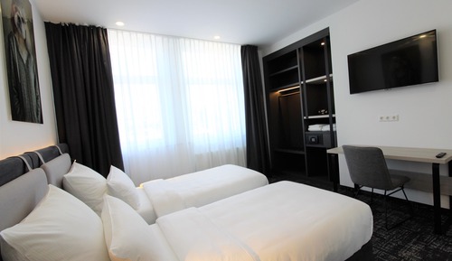 Zweibettzimmer, 2 Einzelbetten