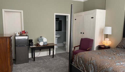 Single King - Room 8