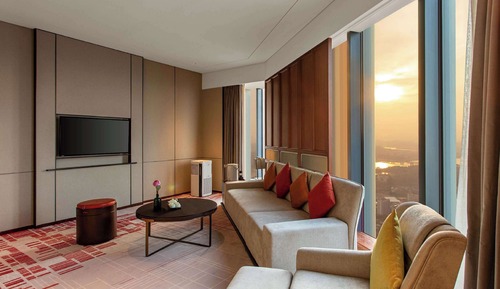 Superior-Suite, 1 King-Bett, Zutritt zur Club Lounge
