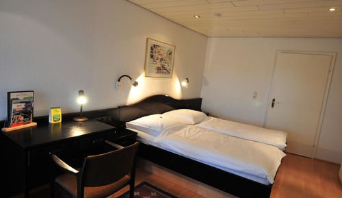 Standard-Doppelzimmer