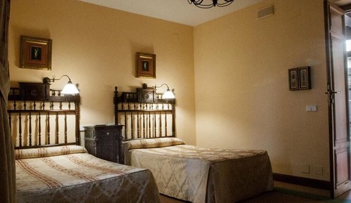 Zweibettzimmer
