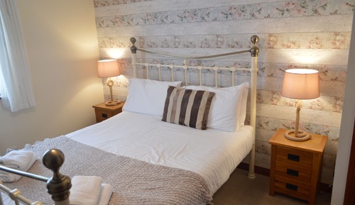 Doppelzimmer, mit Bad (King Room)