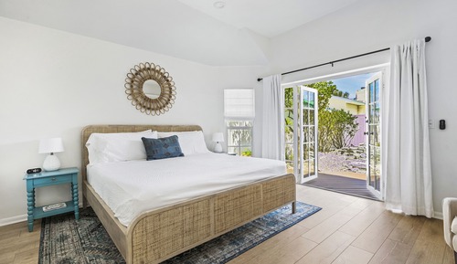 Superior-Studiosuite, 1 King-Bett, Gartenblick