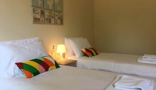 Zweibettzimmer, Gemeinschaftsbad