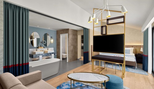 Penthouse, Whirlpool