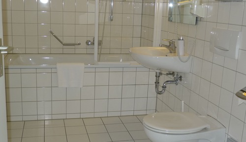 Standard-Zweibettzimmer, eigenes Bad