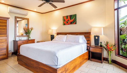 Tulemar Deluxe Suite