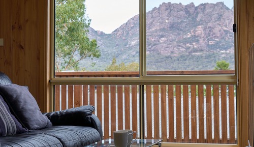 Comfort-Ferienhaus, 1 Schlafzimmer, Balkon, Bergblick