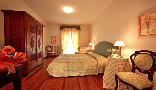 Standard-Doppel- oder -Zweibettzimmer (12)