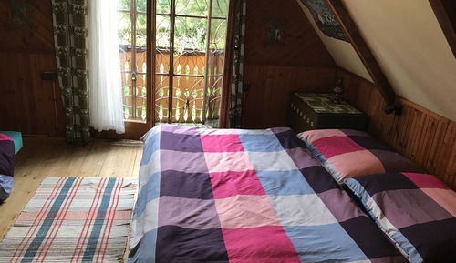 Romantisches Chalet, Gartenblick