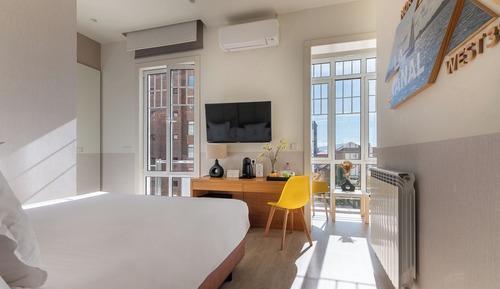 Deluxe-Doppel- oder -Zweibettzimmer