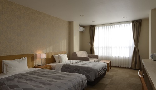 Zweibettzimmer, Nichtraucher