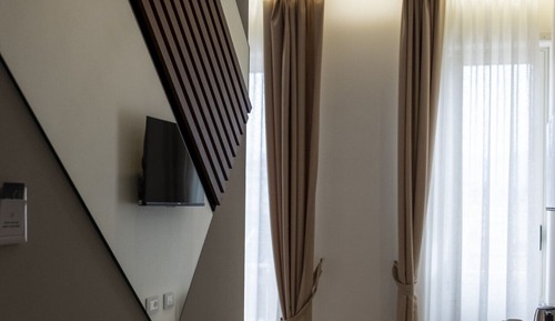 Doppia Superior, bagno privato, vista città (105)